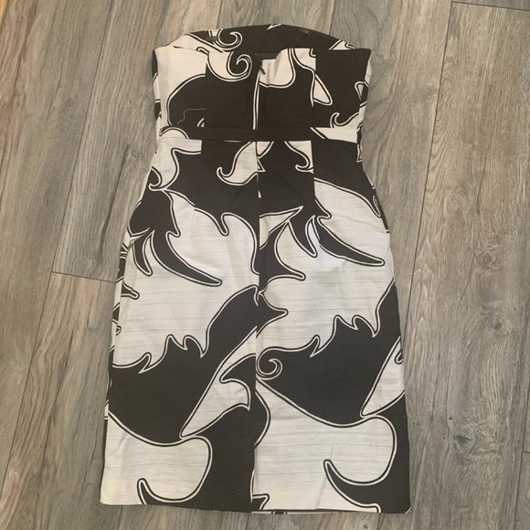 MERONA BLACK/WHITE SLEEVELESS LINED DRESS 2-EUC - Picture 3 of 7